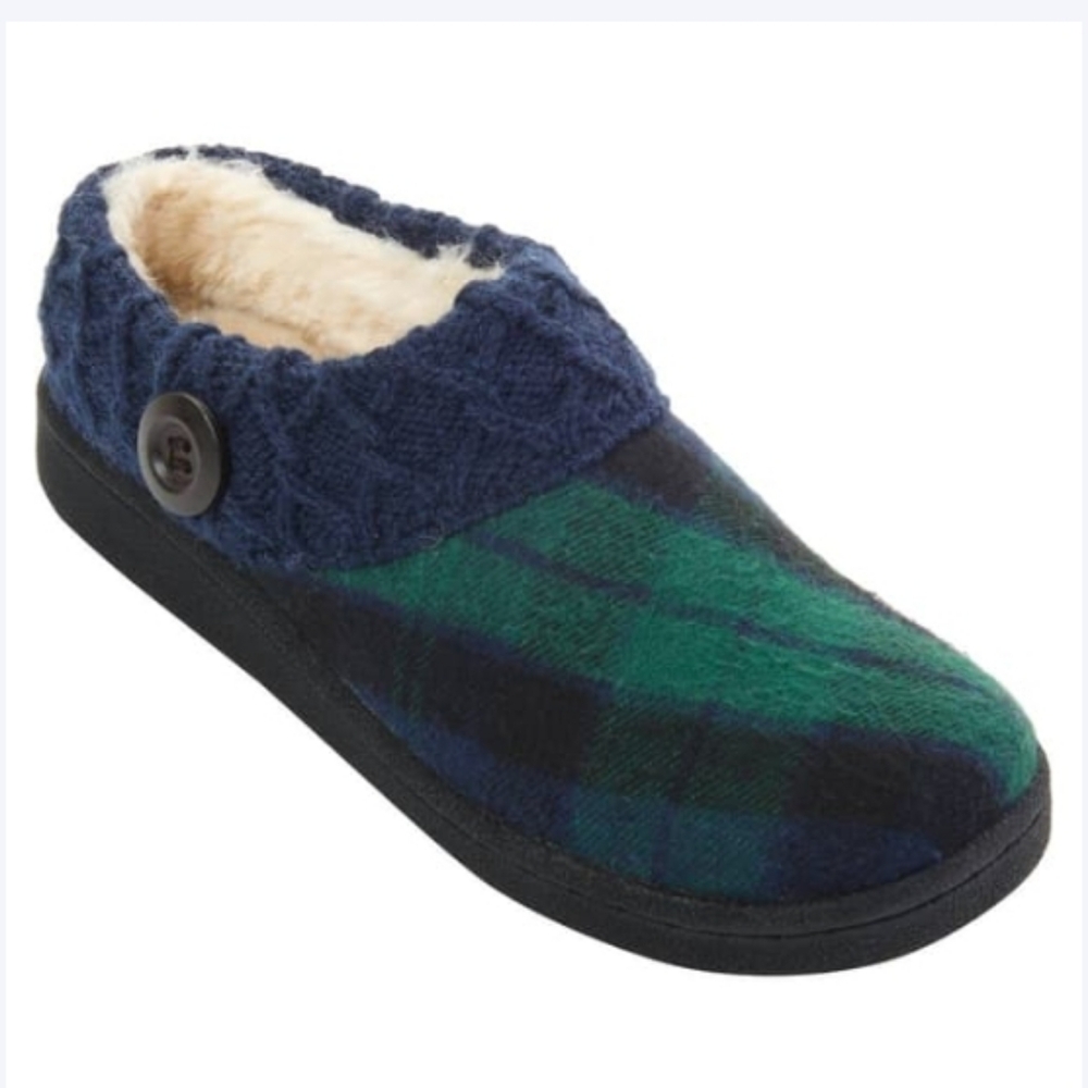 Clarks Nikki Cozy Holiday Plaid Slippers Sz 9